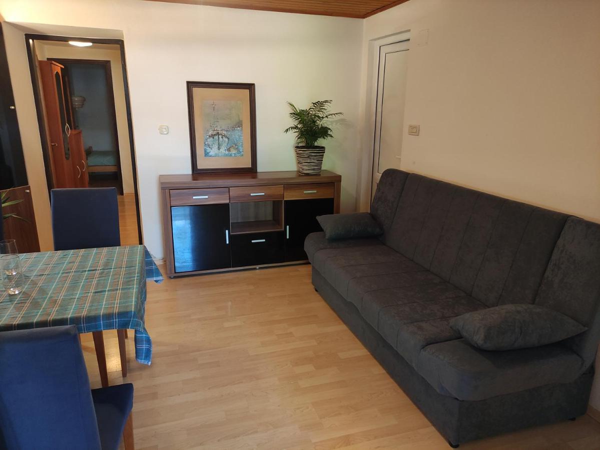 Apartment Valenta Пореч Екстериор снимка