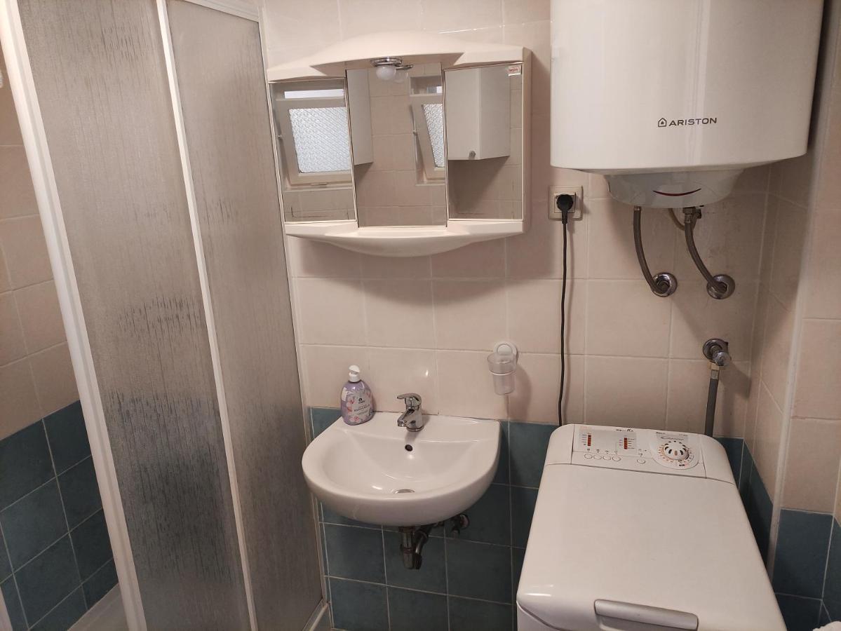 Apartment Valenta Пореч Екстериор снимка